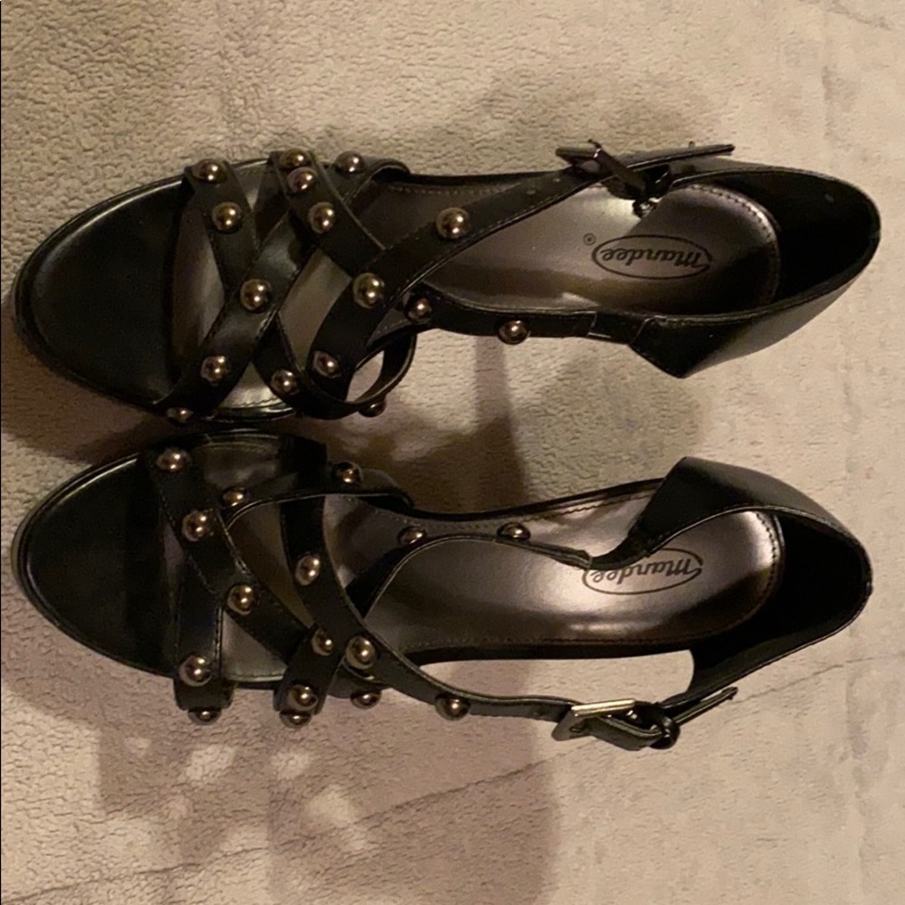Open toe heels